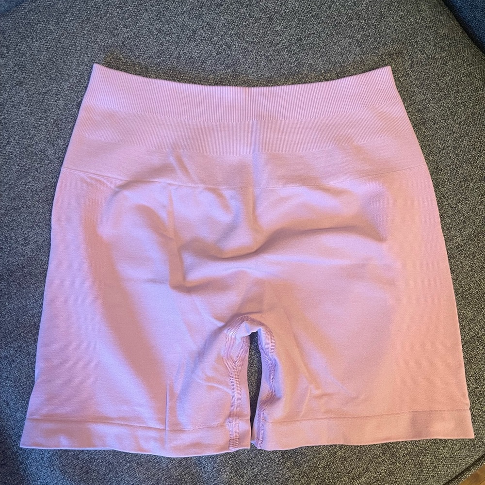 Alphalete Amplify Short 3.5 inseam